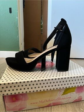 Delicious Black Block Heel Ankle Strap Sandals